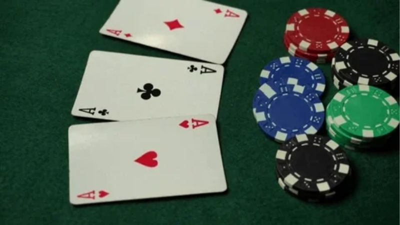 Hạ Phỏm Tại Kubet | Chiêu Giữ Thế Khiến Đối Thủ Bất Ngờ